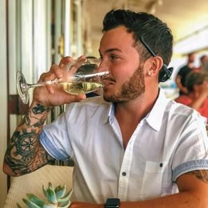 Meet your Posher, Ryan